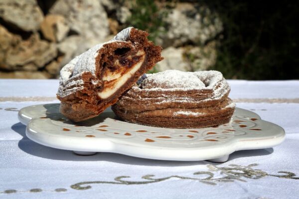 Rustico Leccese Dolce Amarena - Mandorla e Cioccolato - immagine 2
